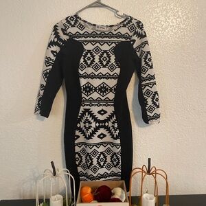 Black and white dress Small